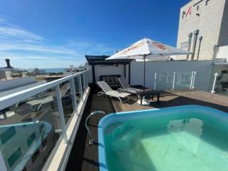 cód 43 - Esplêndida Cobertura á 280m da Praia de Palmas - 0