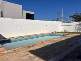Casa no Foguete com piscina - 8