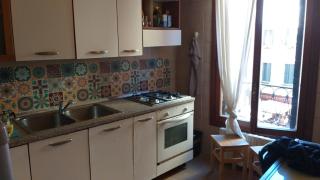 Private room in Rialto - 8