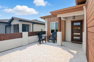 Brand New Cool Comfy Lawrence Retreat Duplex - 7