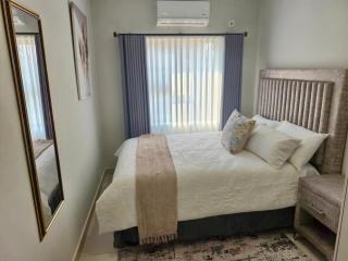 Tranquil Haven Suites - 6