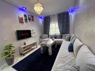 Spacious 3BR Apartment Near Akdital - 0