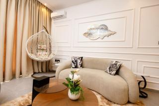 Luxe Oasis - 5