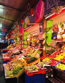 Licensed Boho Chic Apt by Mercado de Triana - 6