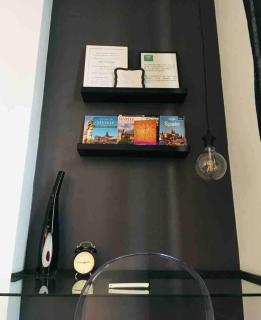 Licensed Boho Chic Apt by Mercado de Triana - 4