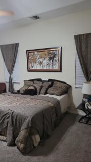 Elegant Hideaway with Heated Pool, Spa & Reclining Bliss - 9