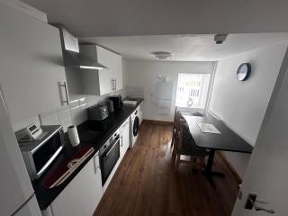 Cottage style flat - 8
