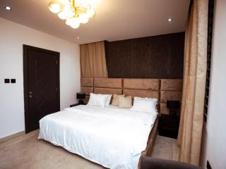 2 bedroom at Diz Eden - 3