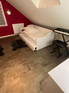 Maison avec piscine chauffée jacuzzi a1 heure paris 10 mn du centre ville - 2