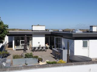 Family-Friendly House with Sauna - Rødhus - 9