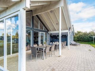 Luxury Pool Retreat in Blavand - By Traum Ferienwohnungen - 8
