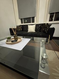 Modern 1B Apartment, City Centre - 5