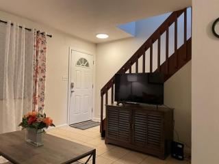 Affordable Retro Retreat 80s Townhome - 6