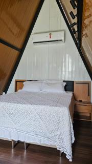 Duquesa Home Office - Chalés linha São José - 8