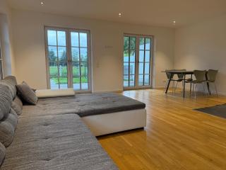 Nice and big Apartment for up to 10 people in a very good Location of Munich! Good for Oktoberfest! - 7