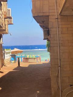 2Br Sea View Beach Access 2AC Assalah Beach - 7