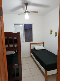 APTO PRAIA UBATUBA - Lindo e Equipado! Internet 400mb e 3 Tvs - Completo! TV a Cabo - 5