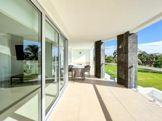 Apartment with access to the beach, pools and spa - 3