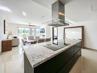 Apartment with access to the beach, pools and spa - 5