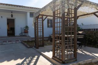 Encantadora villa con piscina y estilo único - 4