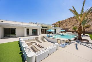 The Desert Wellness Compound - 1