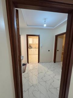 Cozy Bright Family Apartment Near City Center - 2