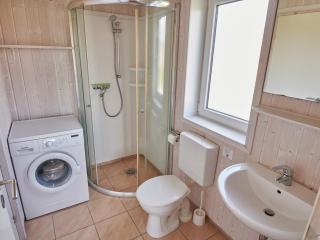 4 star holiday home in FRIEDRICHKOOG - 6