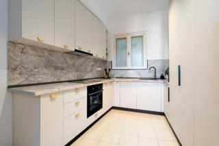 Epic 4BR Luxe Boulevard Apartment Near Rosetti Square & Old Town - Bucarest - 8