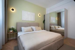 Sunny & Peaceful 3BR with Balcony Near National Theater & Cismigiu Park - 7