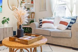Boho 3br Retreat Heated Pool & Private Suite - 8