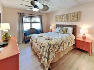 Daytona Beach Getaway 308 - 4