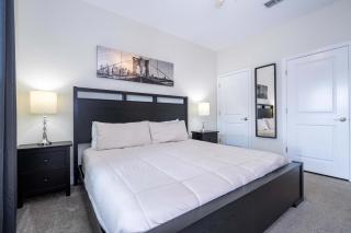 Gorgeous Four Bd w/ Pool close to Disney 5035 - 3