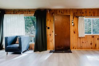 2-Bedroom Cottage #6 - Sand Bay - 3