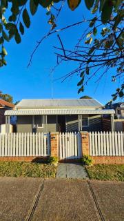 Charming Cottage Retreat Penrith - 4