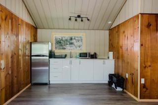 3-Bedroom Cottage #9 - Sand Bay - 4