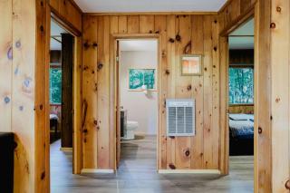 2-Bedroom Cottage #11 - Sand Bay - 3