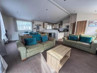 Stunning Lodge With Full Sea Views At Coopers Beach Holiday Park Ref 49019S - 4