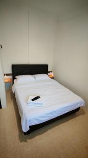 23 Inn Queenbed Room with share bathroom - Simpang Ampat - 4