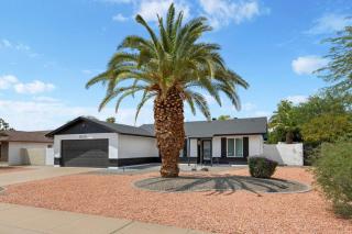 Spring Song Home - Location Style Pool Firepit BBQ - 4