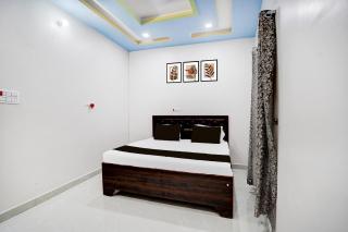 HOTEL O MAYUR - Alīgarh - 0
