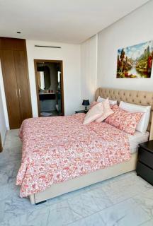 B-Living Oasis - Sunny 1BR, Palm Views, Balcony - 2