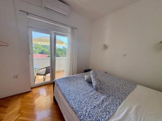 Apartments Jelena - 1