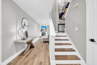 Destin Harbor Haven canal views, sleeps 8, pet friendly, near beach - 8