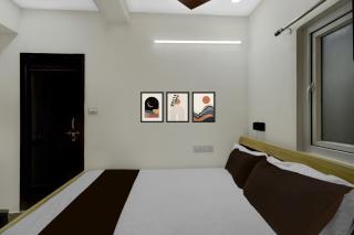 Hotel O De' BVL Grand - 8