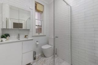 Mosman Hideaway w Waterview Spacious - 1