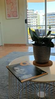 2 Bed Unit, walk to City, Waterfront and Gardens - 3