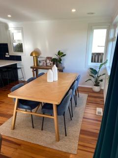The Johnsonville Lookout - Bed & Breakfast - 9