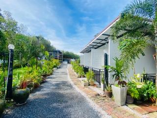 Thawat Boutique Resort - 4