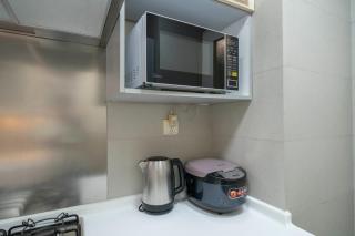 Luxury 2 Bedroom Apartment Xujiahui Shopping District - 4
