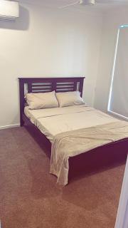 Stylish Urban Escape 4 minutes walk to the mall - 6